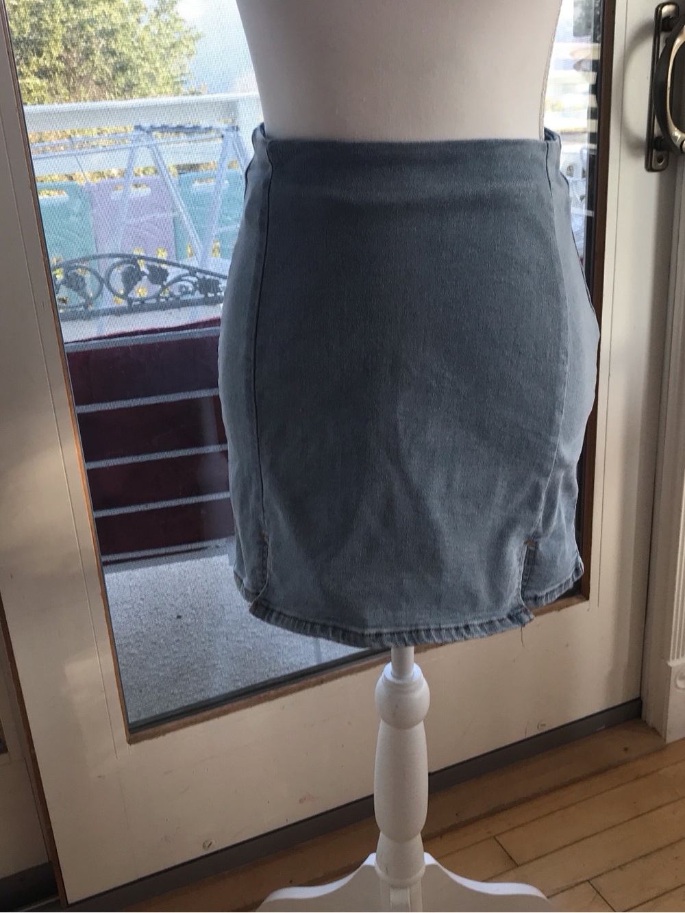 High-Rise Washed Denim Mini Skirt - Blue